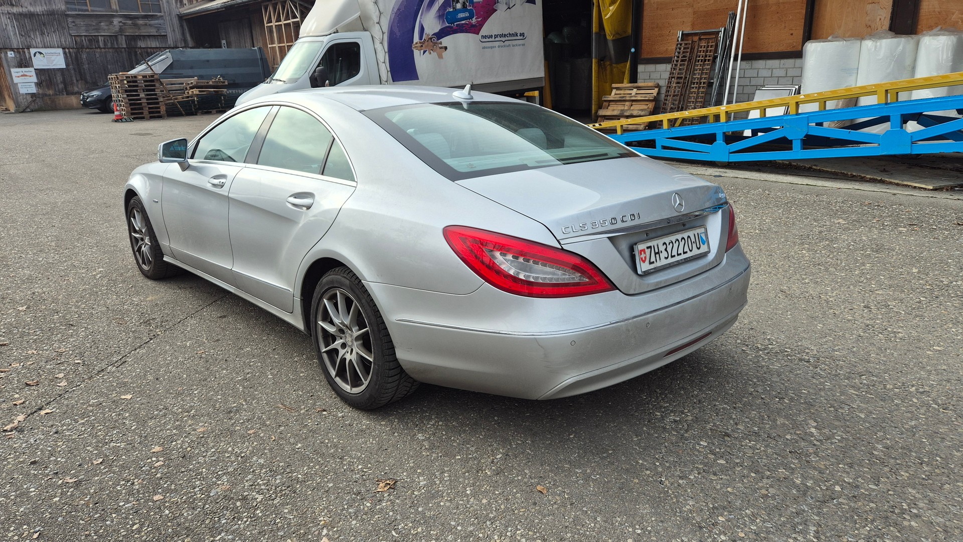 MERCEDES-BENZ CLS 350 CDI 4Matic 7G-Tronic-image-5