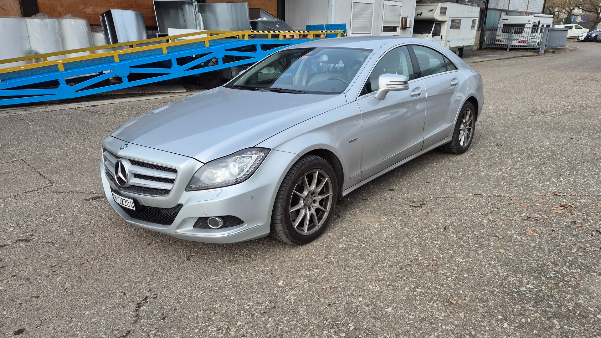 MERCEDES-BENZ CLS 350 CDI 4Matic 7G-Tronic-image-2
