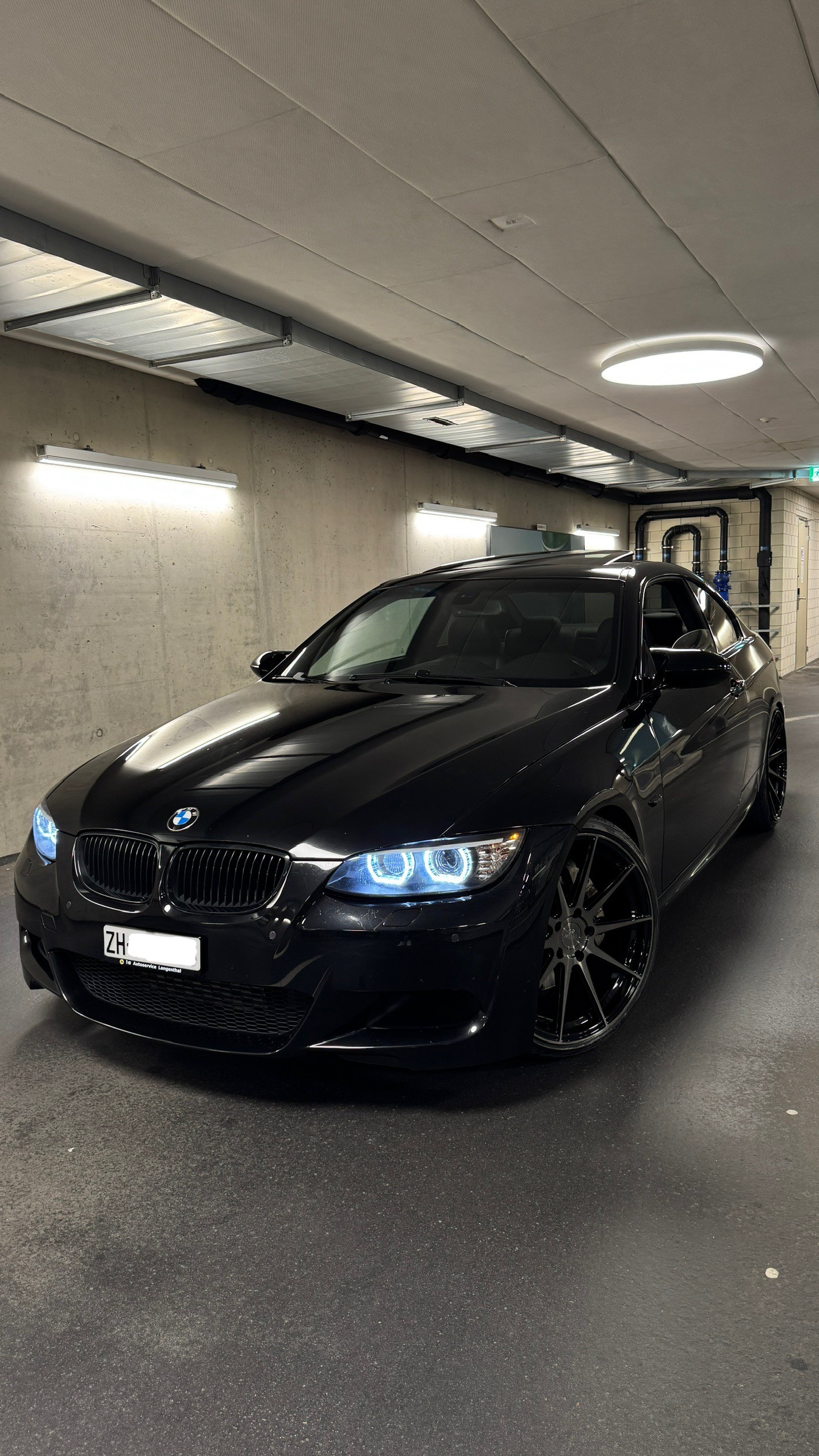 BMW 335i xDrive E92 Coupé M-Performance V1 !!! FRISCH AB MFK 23. Juli 2026 !!!-image-0
