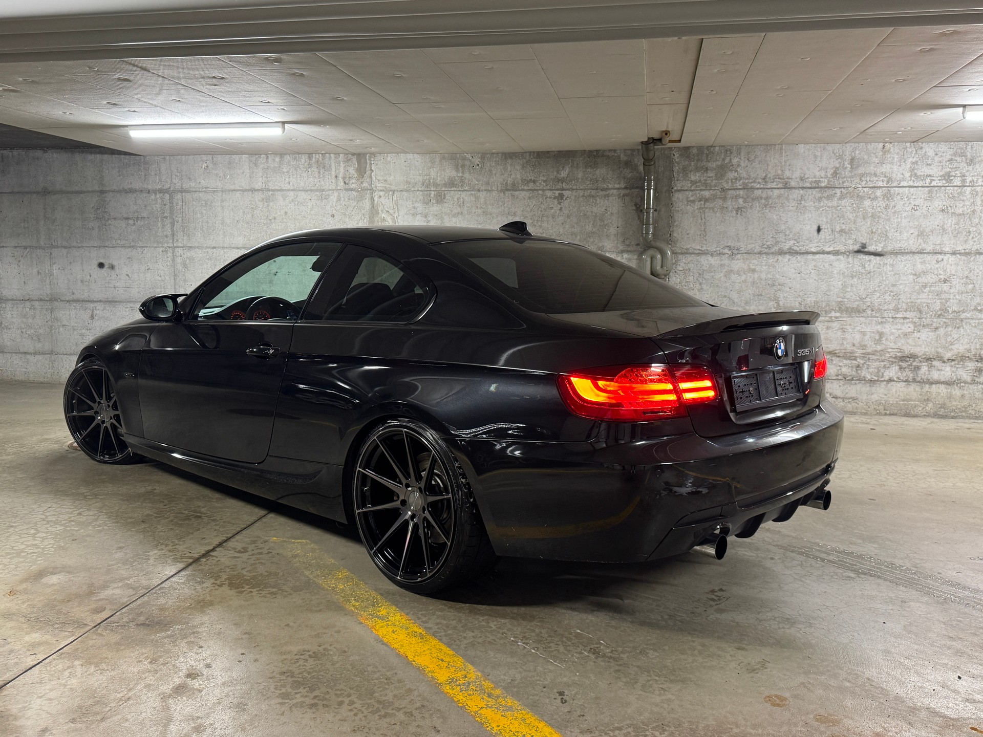 BMW 335i xDrive Coupé Steptronic-image-3