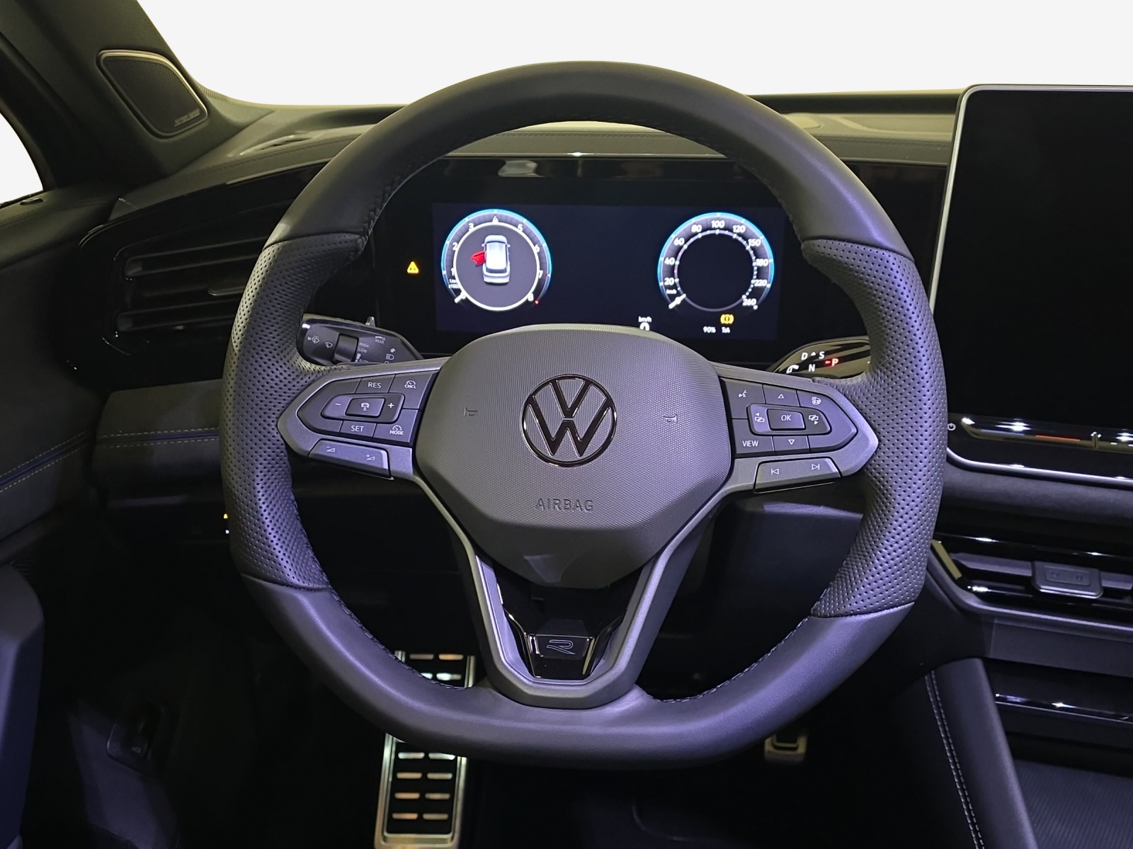 VW Tiguan 2.0 TSI DSG R-Line 4Motion-image-9