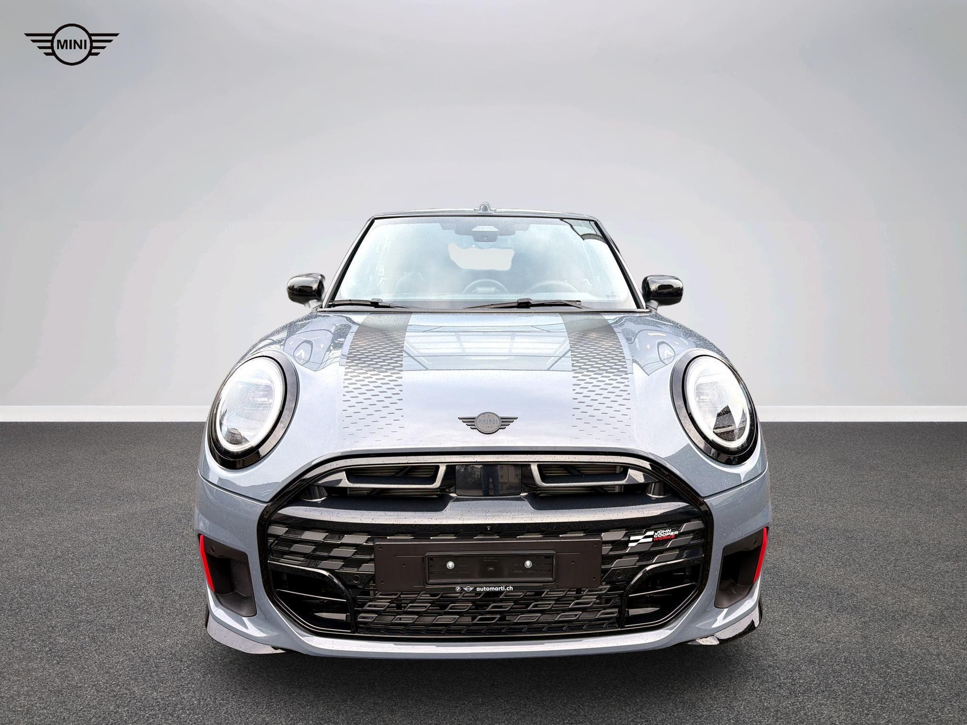 MINI John Cooper Works Cabrio-image-12