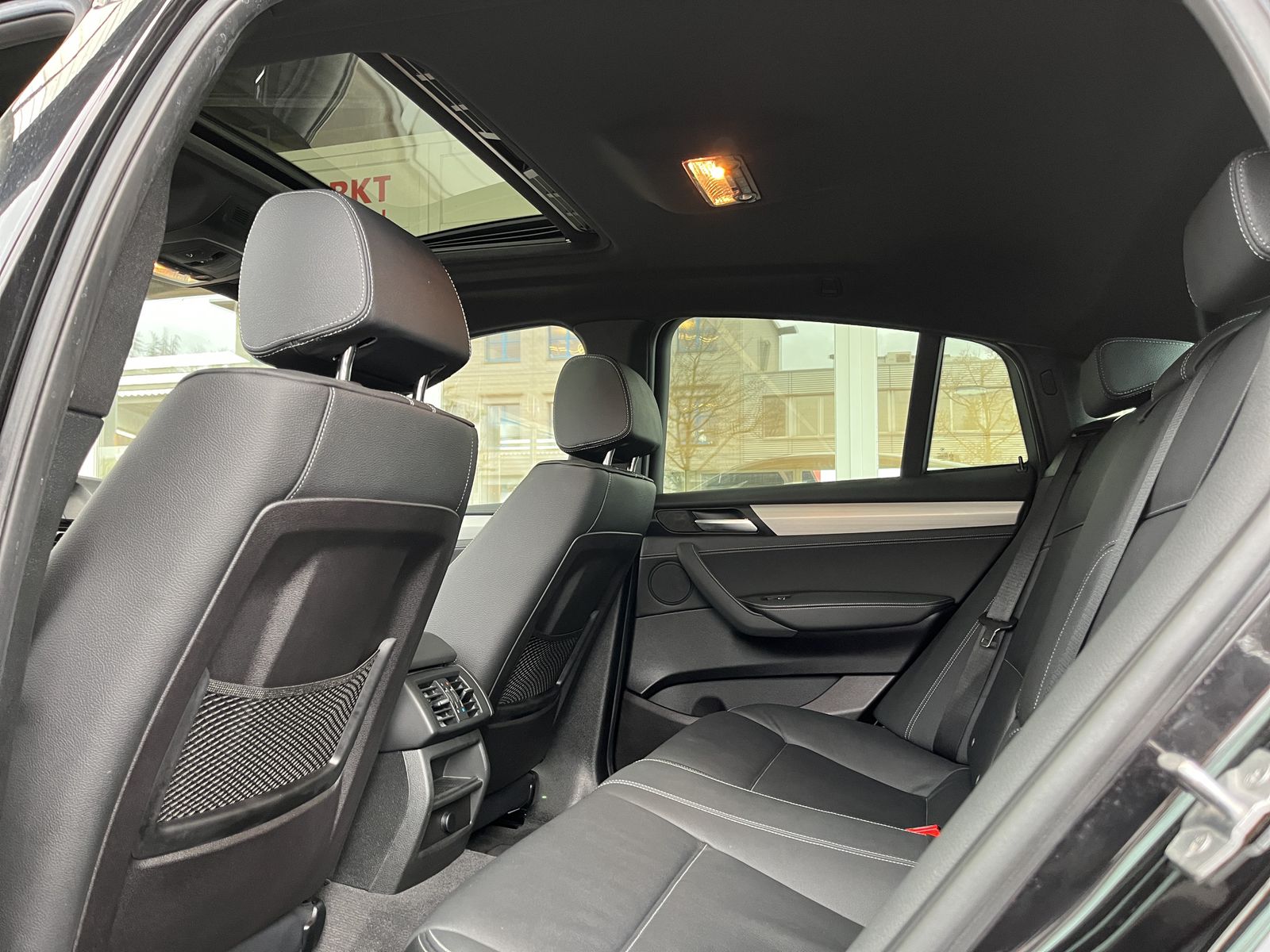 BMW X4 M 40i Steptronic-image-9