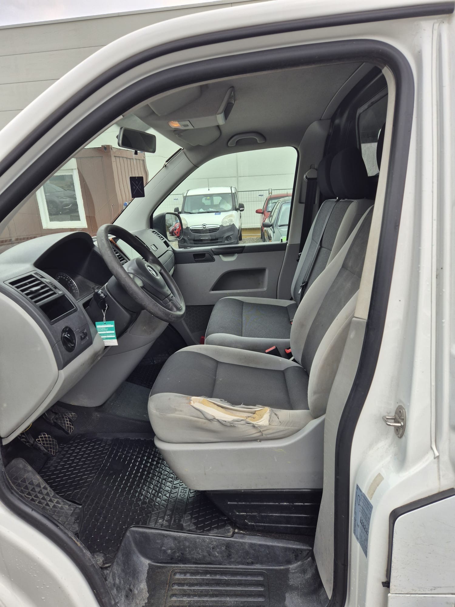 VW T5 2.0 TDI 4Motion-image-7
