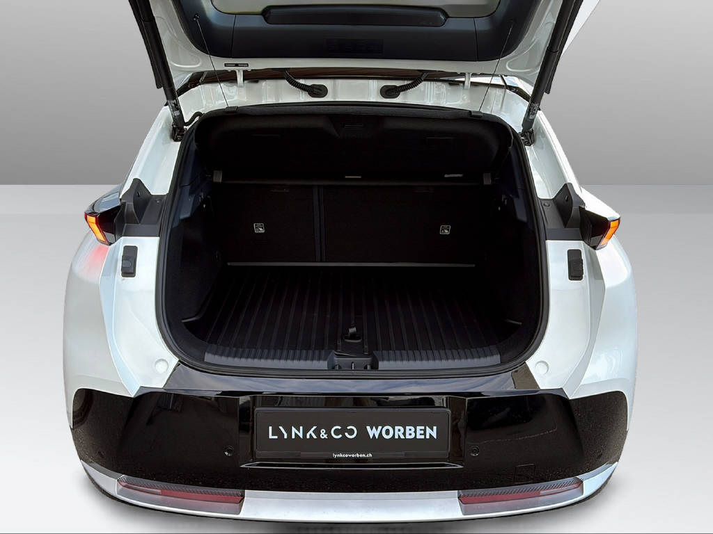 LYNK & CO 02 Core-image-25