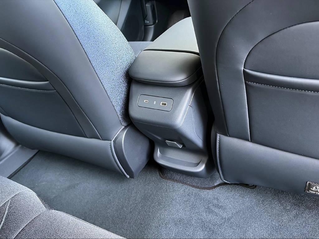 LYNK & CO 02 Core-image-20