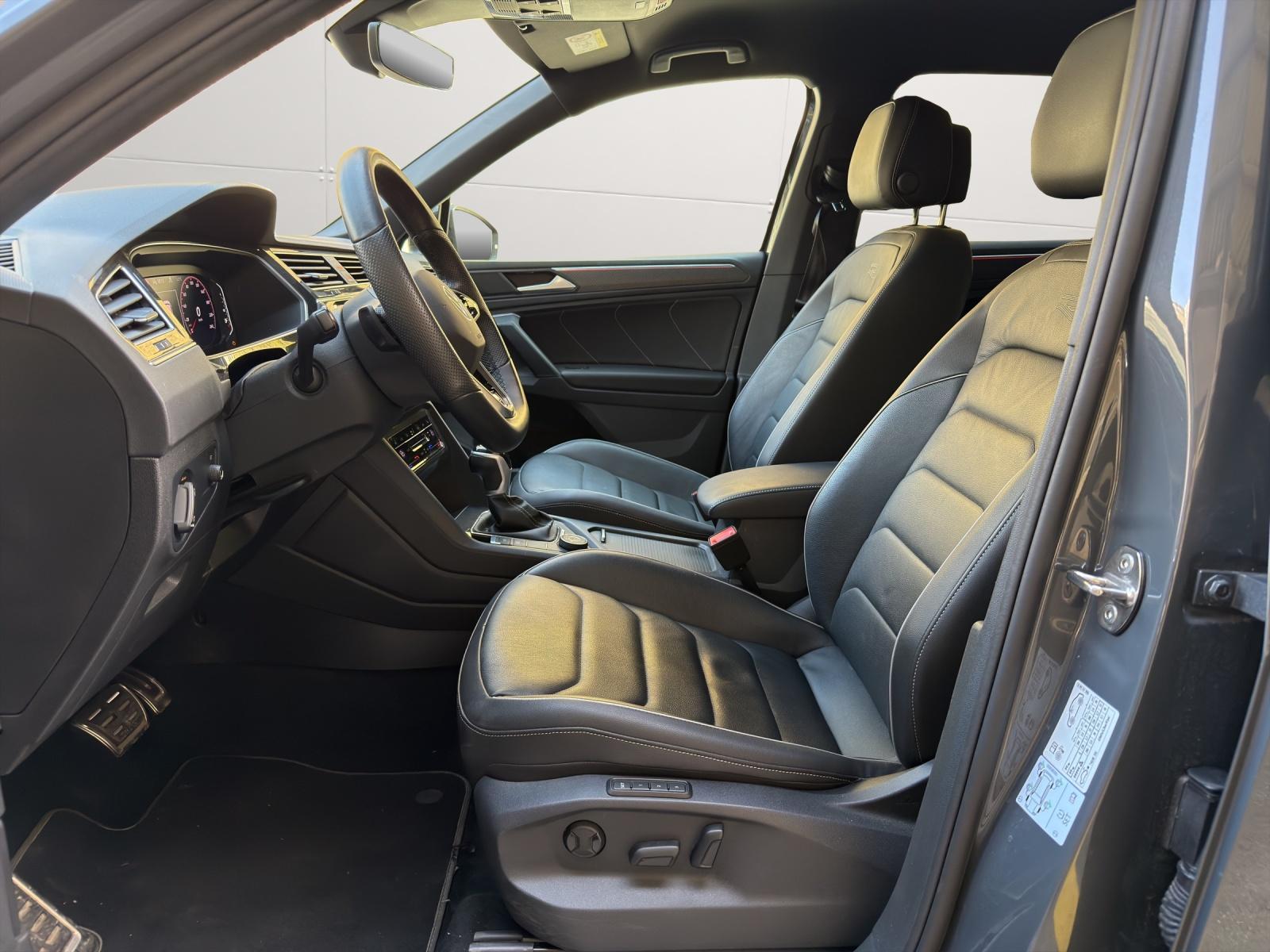 VW Tiguan 2.0 TDI SCR R-Line DSG-image-7
