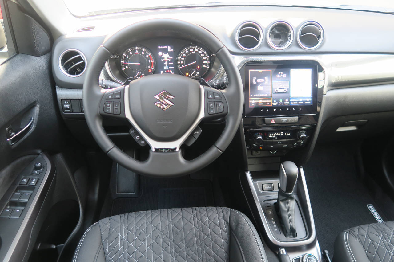 SUZUKI Vitara 1.4 T Sakura Top Hybrid 4x4-image-4