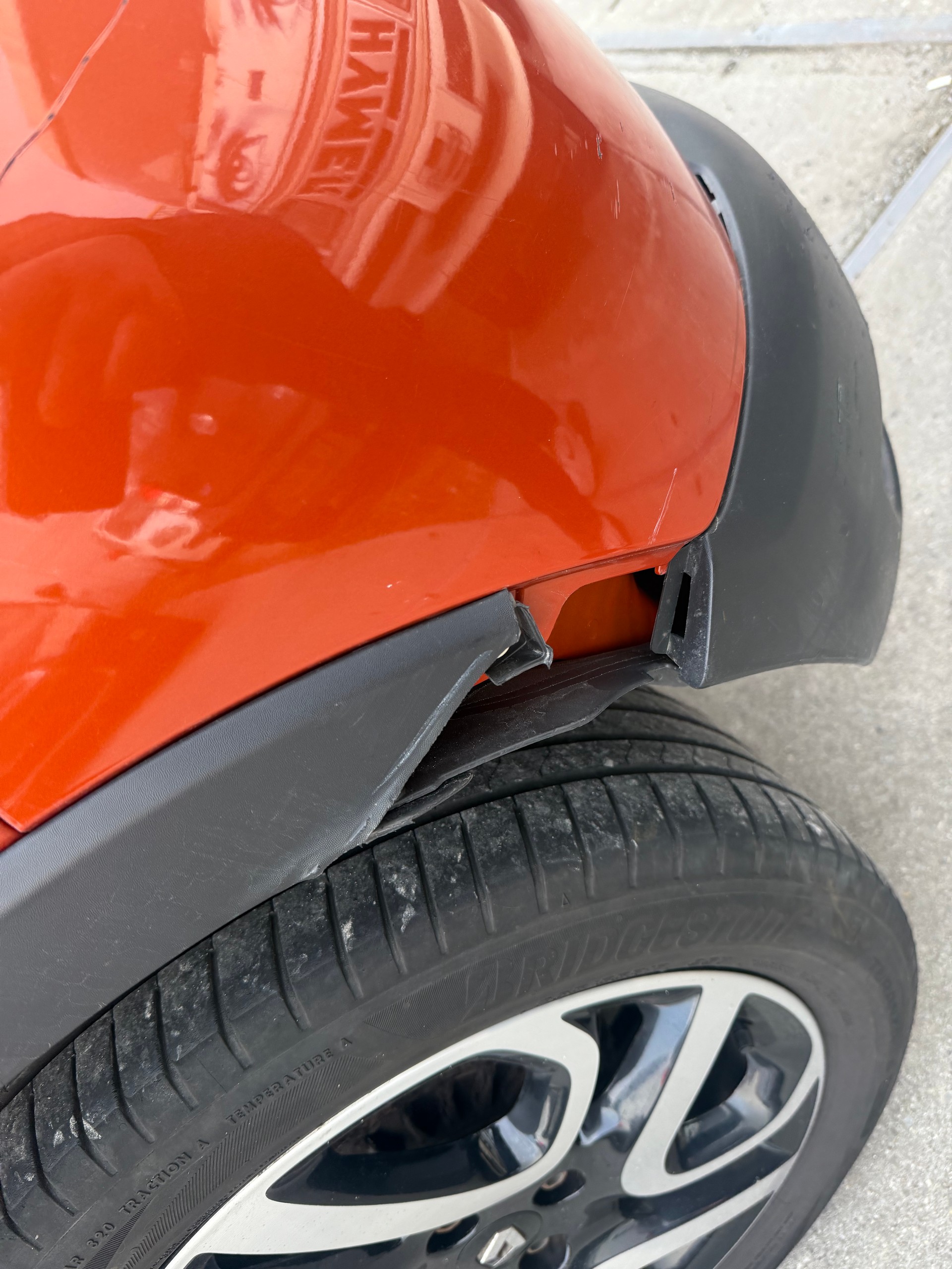 RENAULT Captur 1.5 dCi Dynamique-image-14
