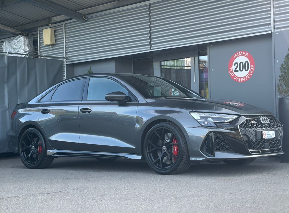 AUDI RS3 Limousine 2.5 TSi quattro-image-1