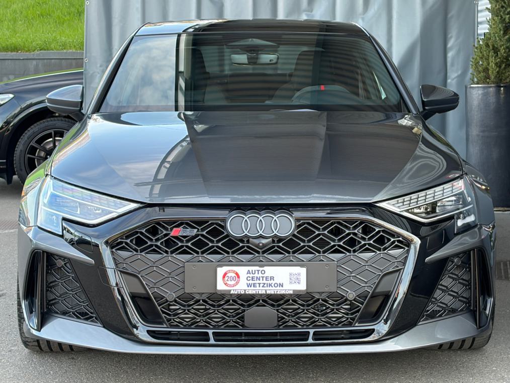 AUDI RS3 Limousine 2.5 TSi quattro-image-0