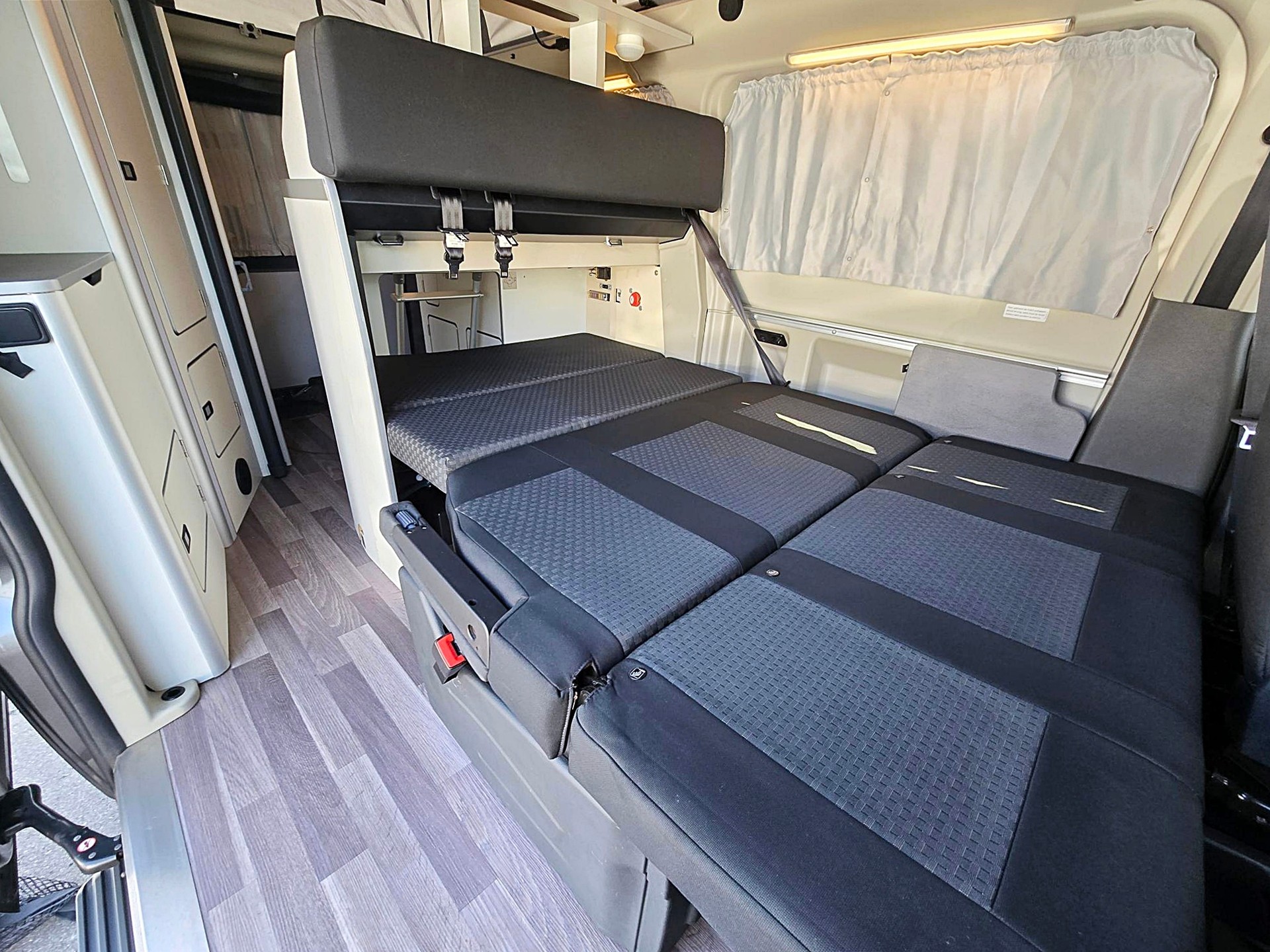 FORD TRANSIT CUSTOM NUGGET PLUS WESTFALIA AUFSTELLDACH 2,0 TDCI DIESEL AUTOMAT-image-4