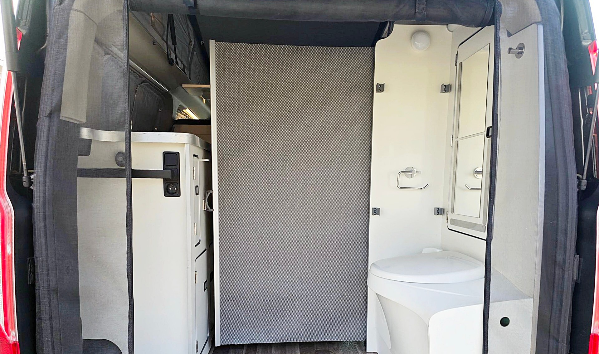 FORD TRANSIT CUSTOM NUGGET PLUS WESTFALIA AUFSTELLDACH 2,0 TDCI DIESEL AUTOMAT-image-11