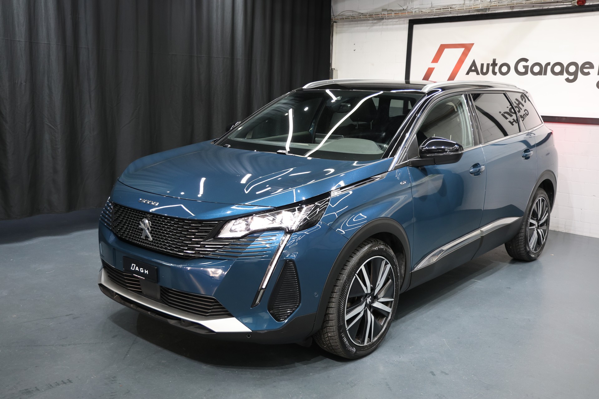 PEUGEOT 5008 1.5 BlueHDi GT Pack EAT8-image-1