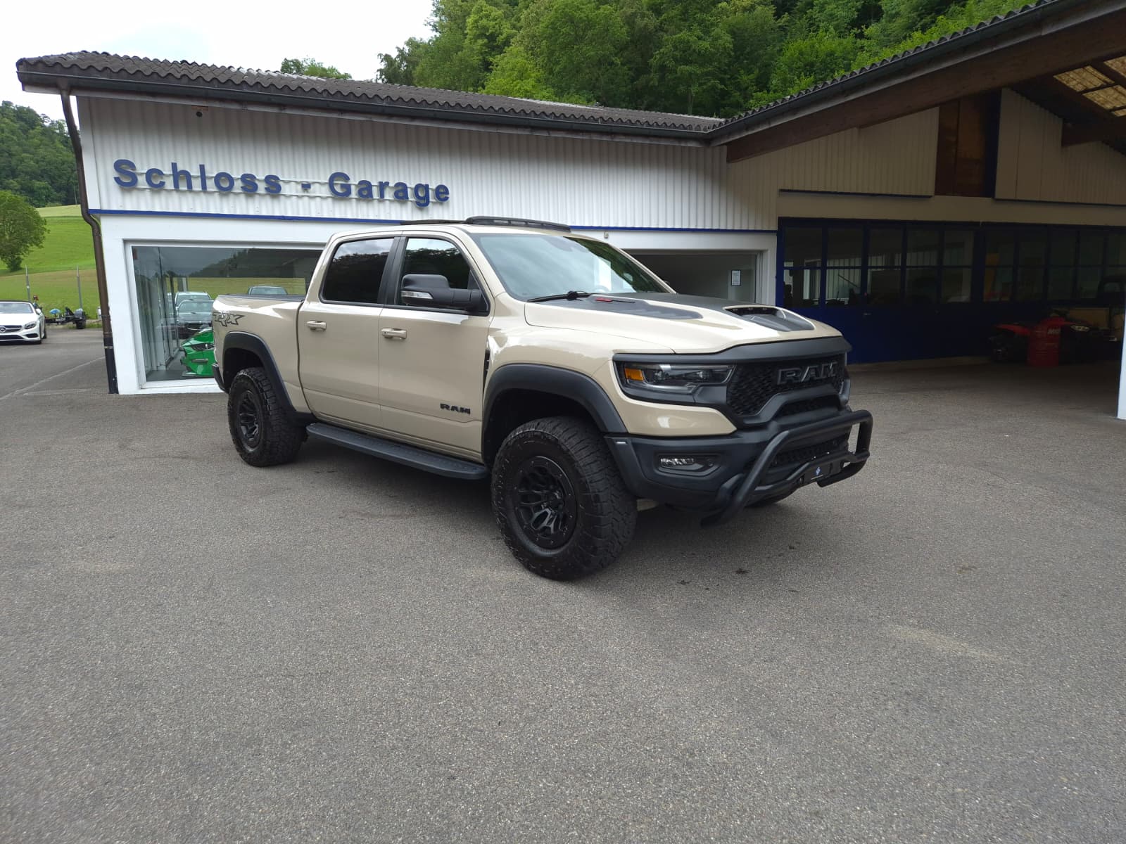DODGE RAM 1500 TRX Level 2 Sandblast Edition