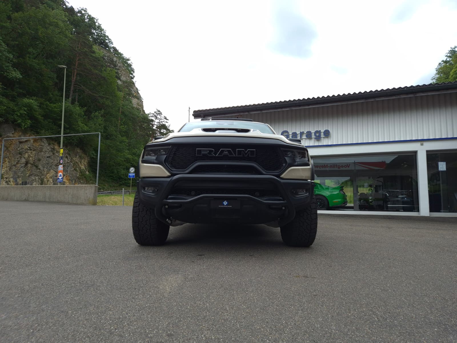 DODGE RAM 1500 TRX Level 2 Sandblast Edition-image-4