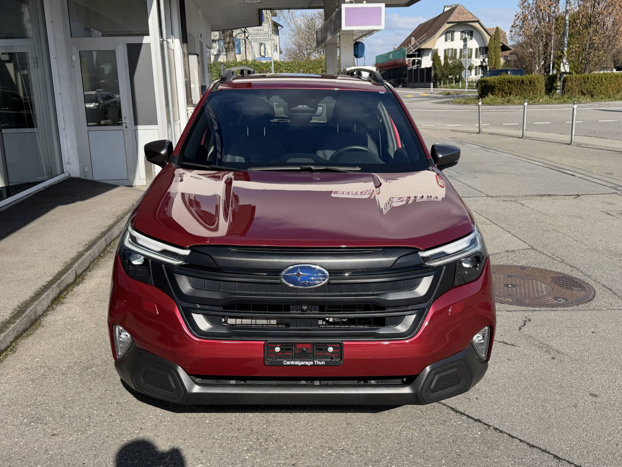 SUBARU Forester Station 2.0i e-Boxer Swiss Plus-image-2