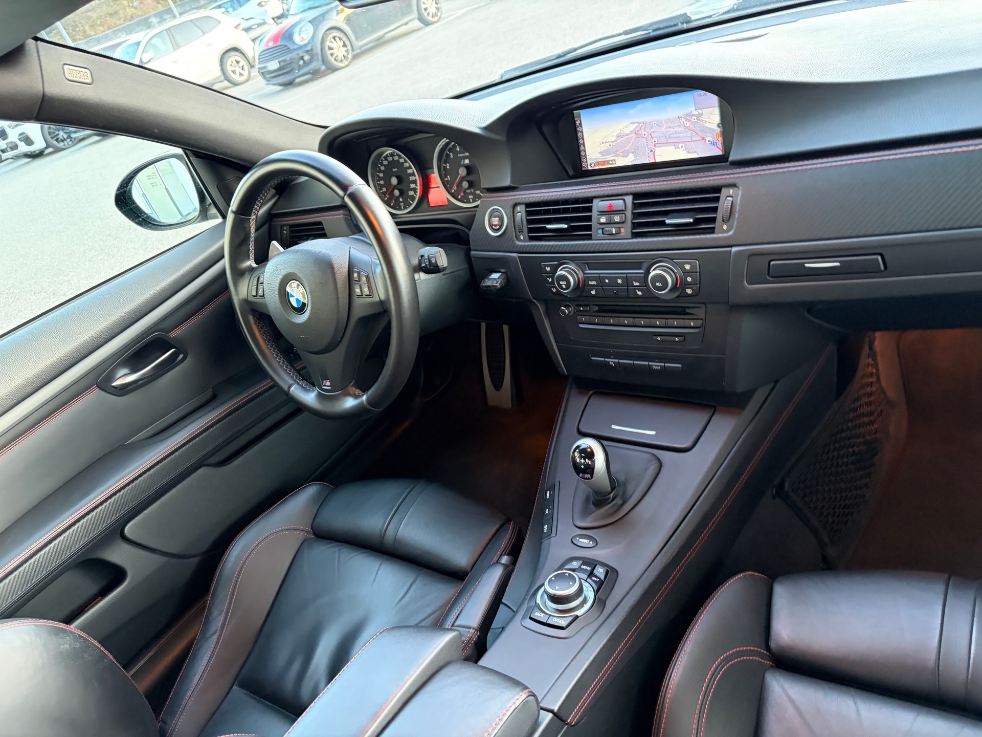 BMW M3 Coupé DSG Competetion Frozen Black Num. 9-image-10