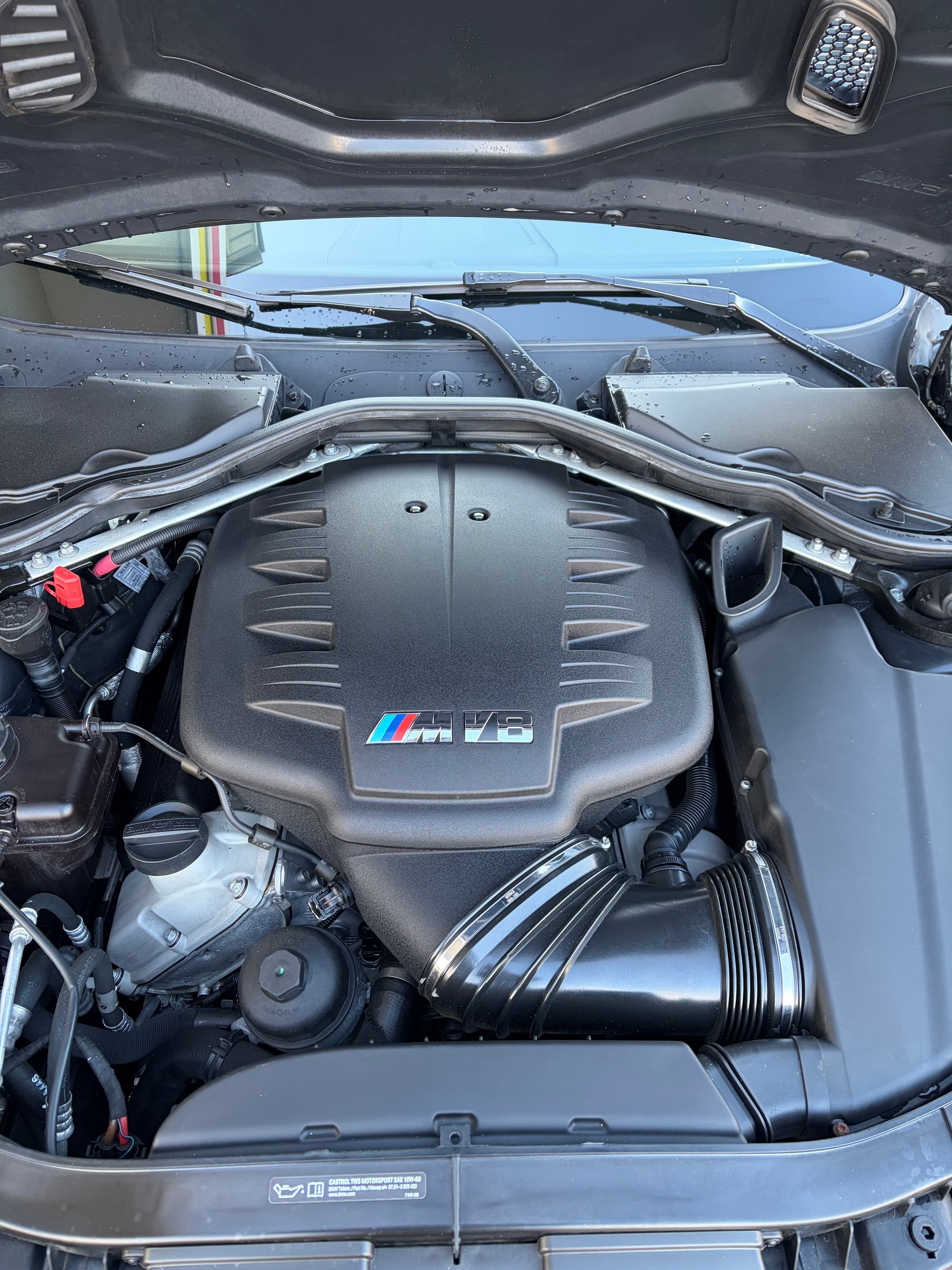 BMW M3 Coupé DSG Competetion Frozen Black Num. 9-image-16