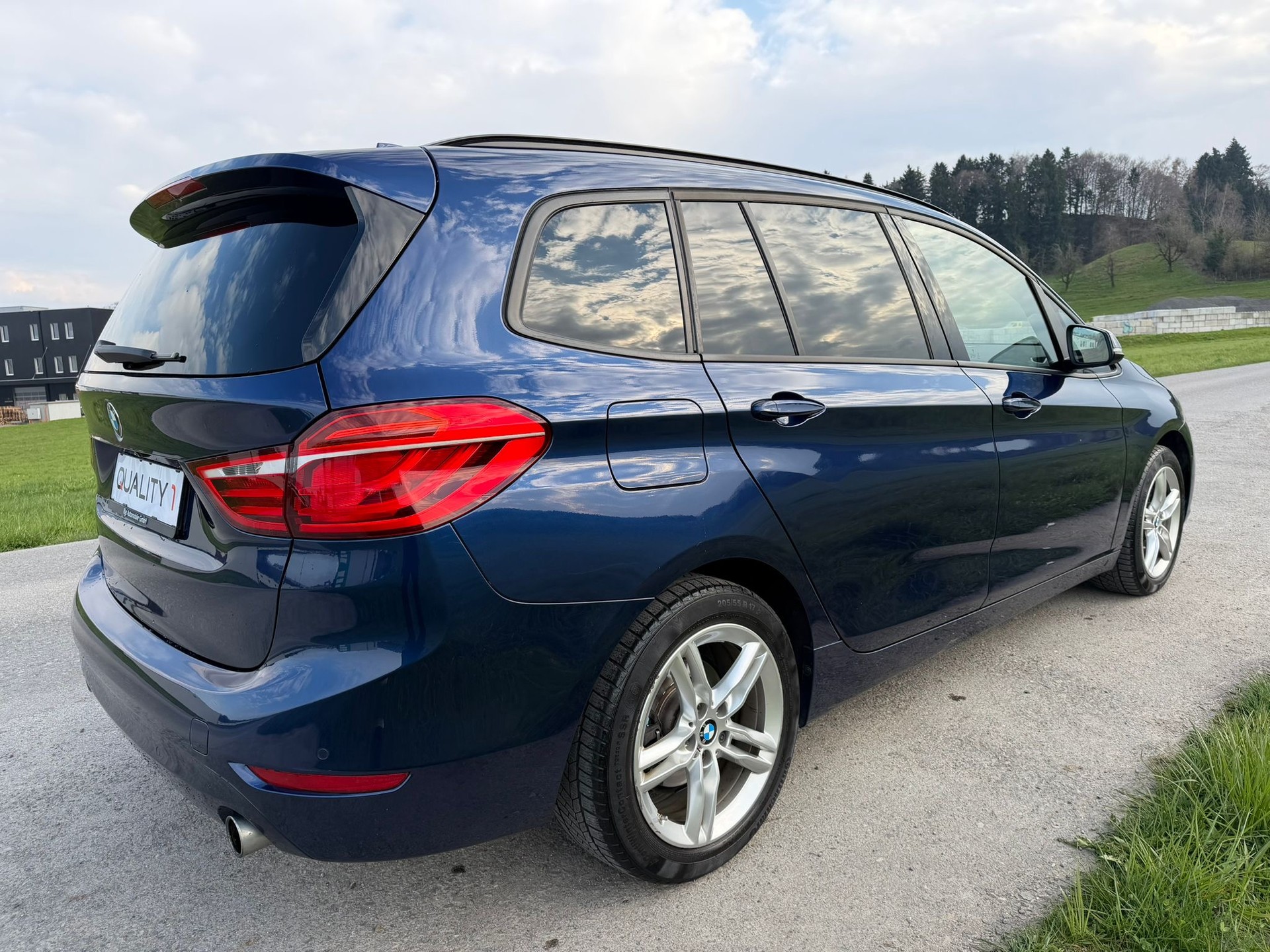 BMW 220d xDrive Gran Tourer M Sport Steptronic-image-5