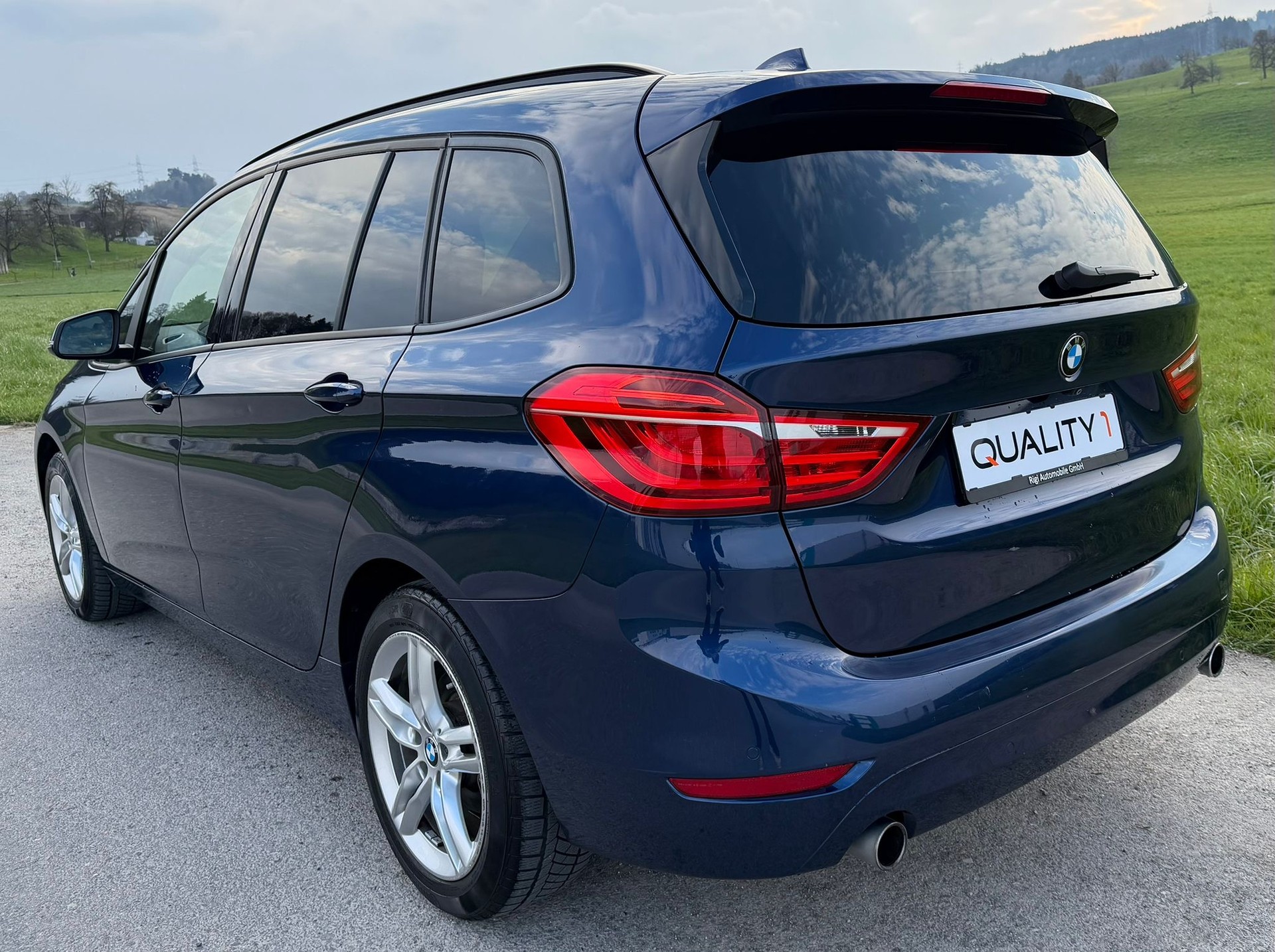 BMW 220d xDrive Gran Tourer M Sport Steptronic-image-3