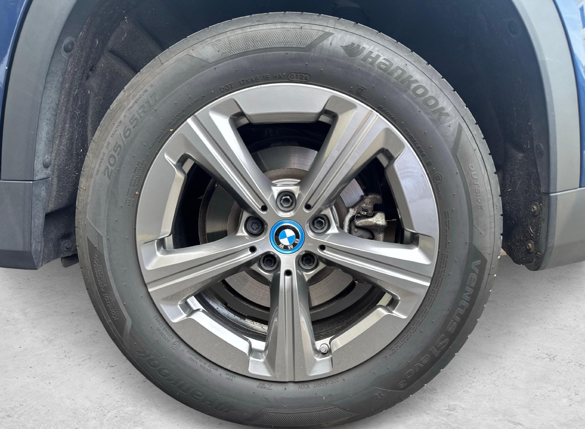 BMW X1 30e xDrive-image-10