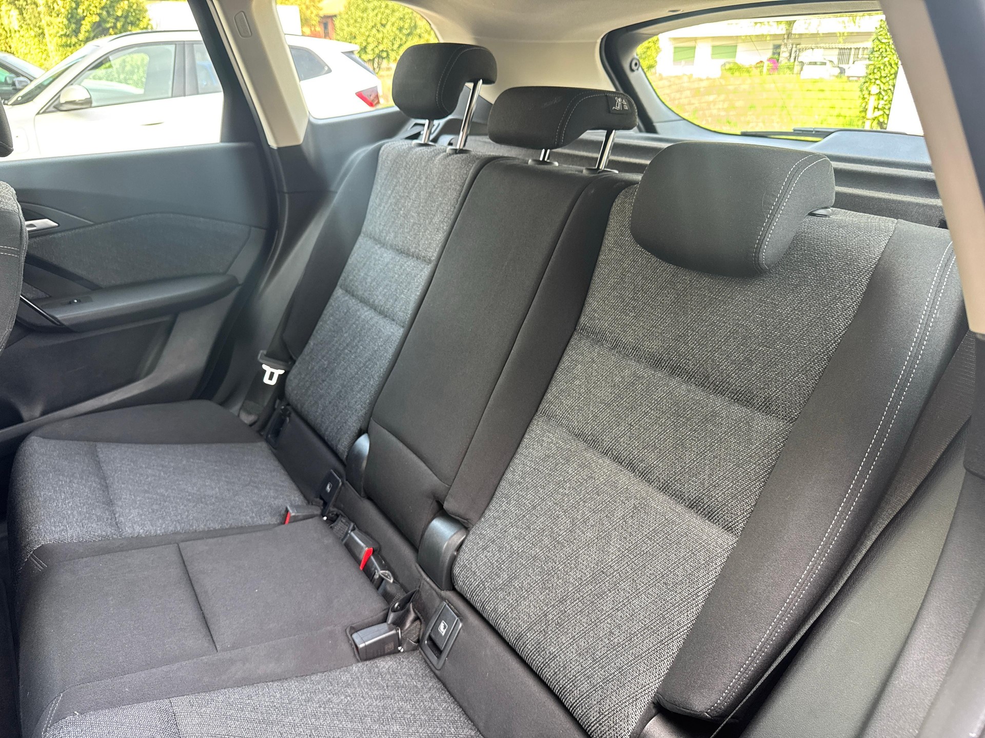 BMW X1 30e xDrive-image-19