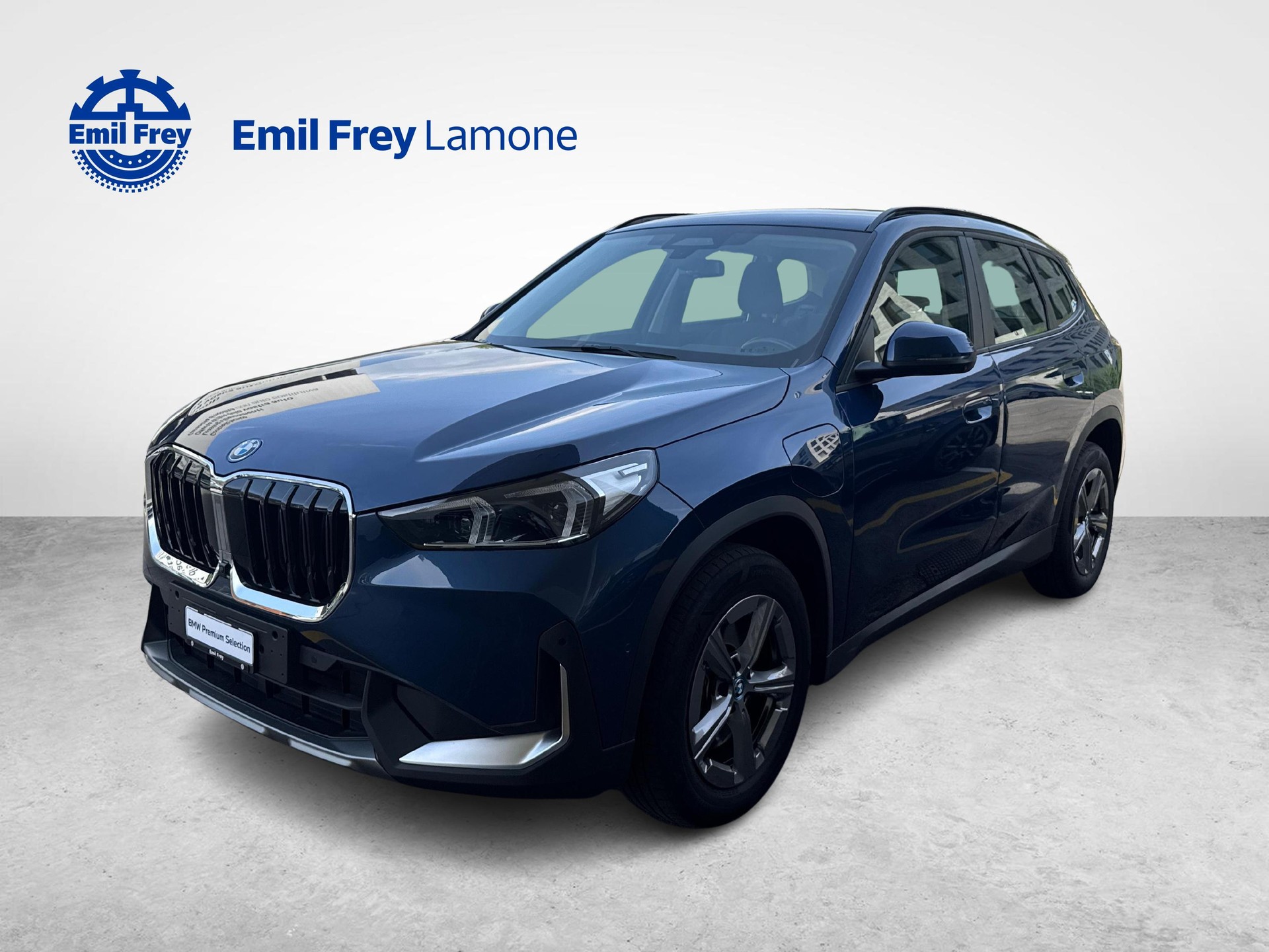 BMW X1 30e xDrive-image-0