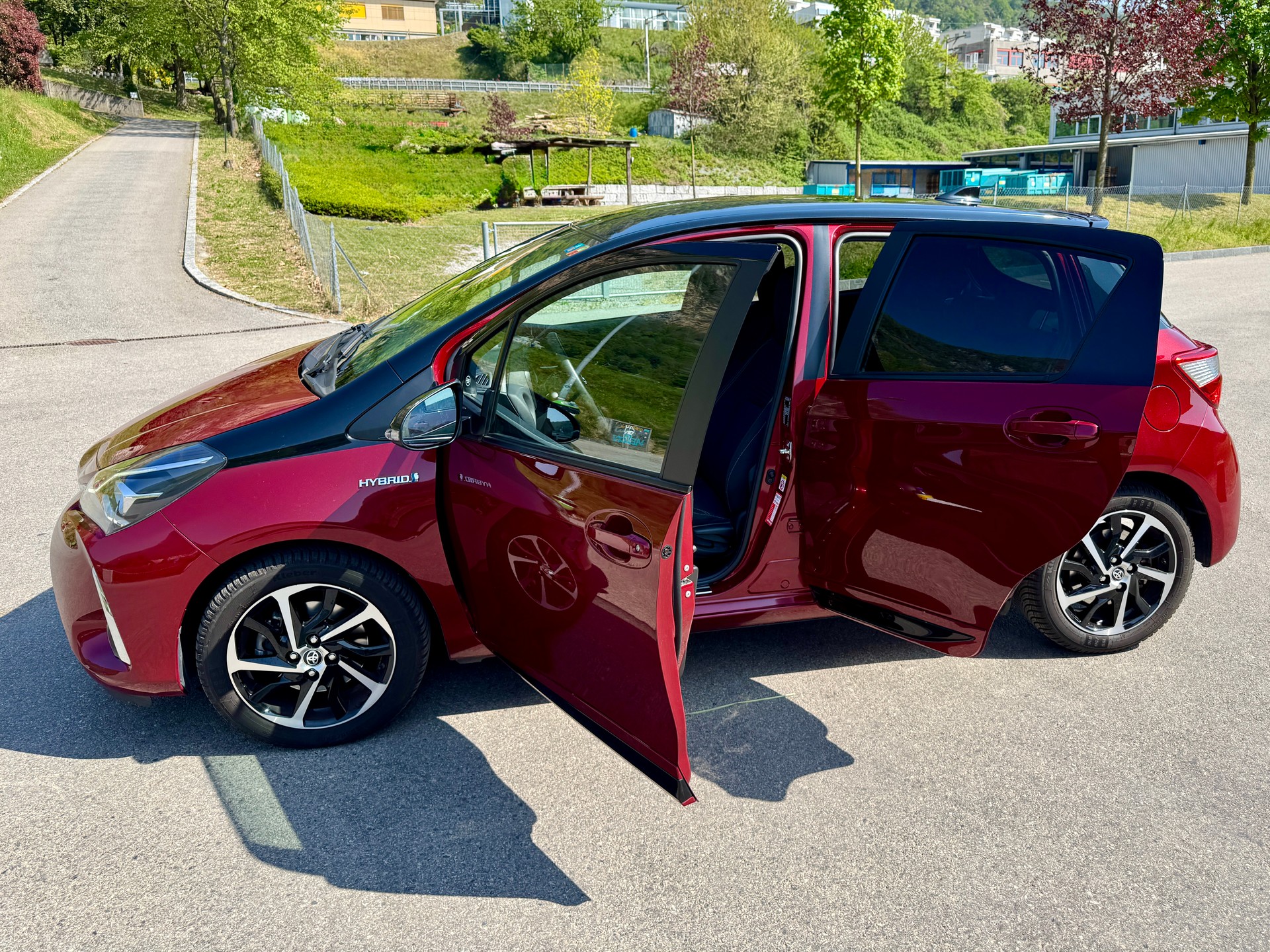 TOYOTA 1.5 VVT-i Hybrid Trend e-CVT-image-5