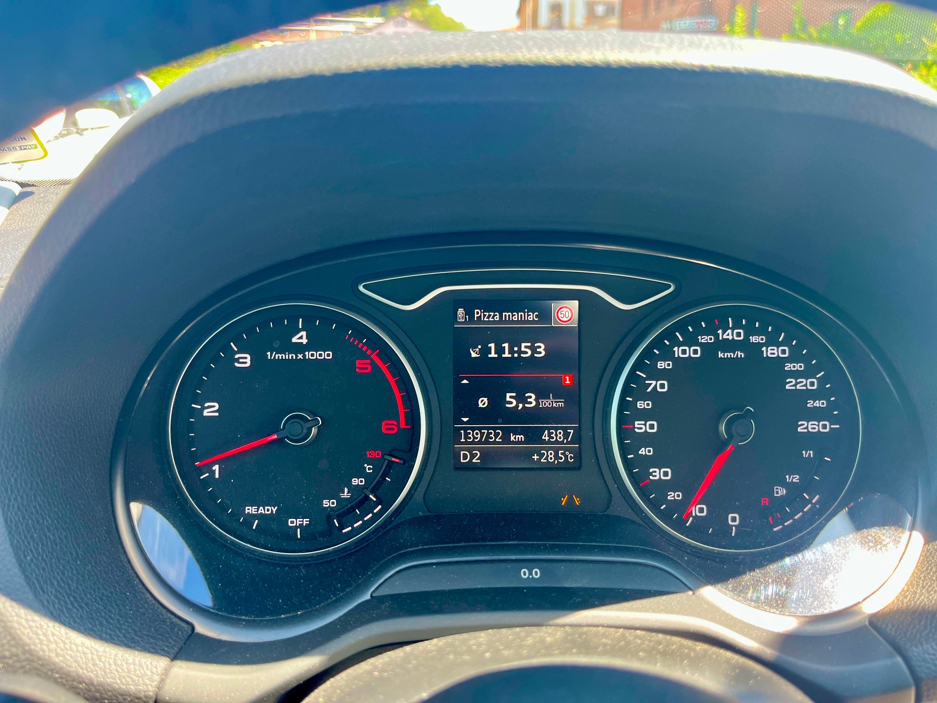 TOYOTA 30 TDI S tronic Admired-image-2