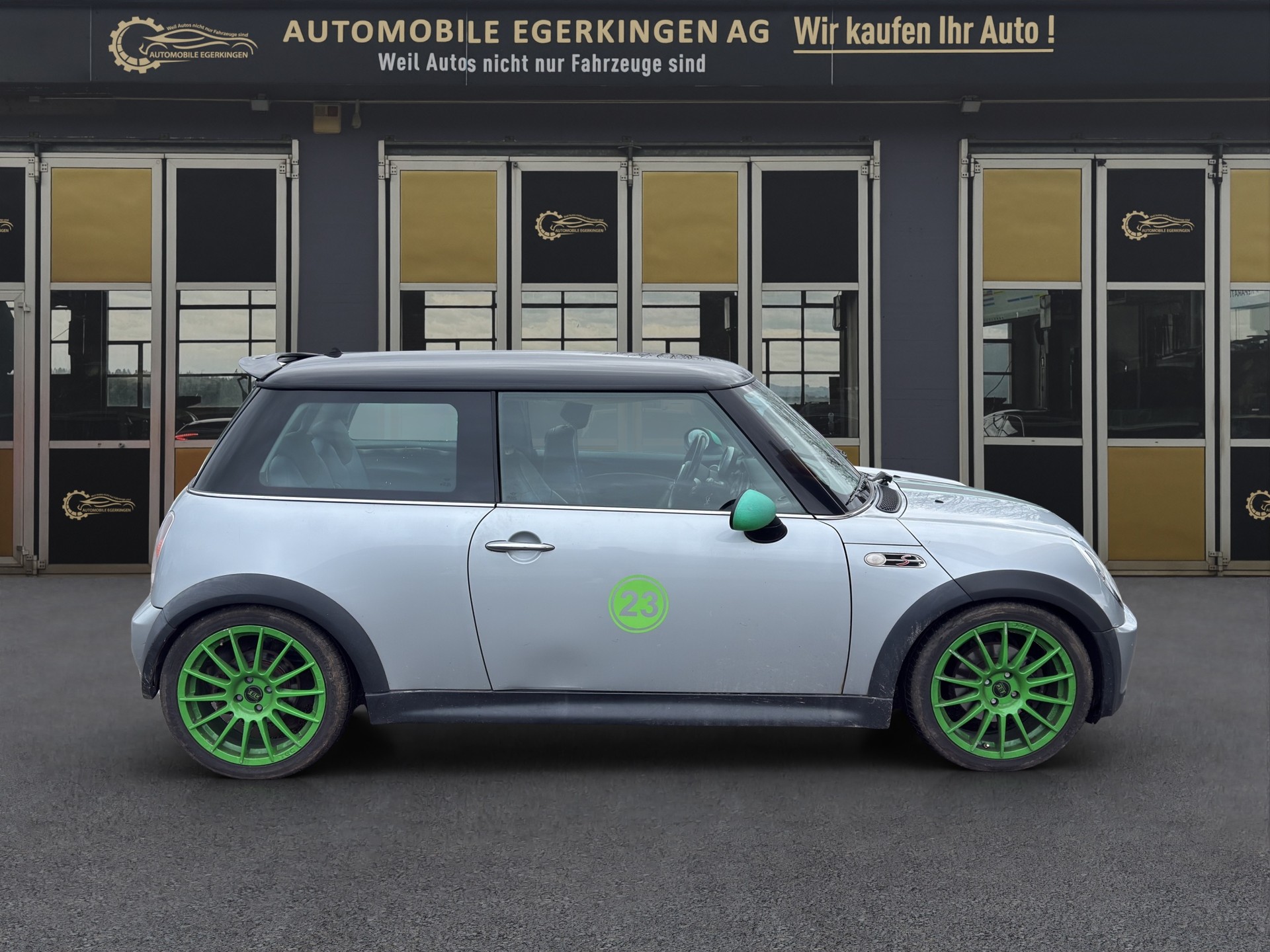 MINI Mini Cooper S-showroom-element-3