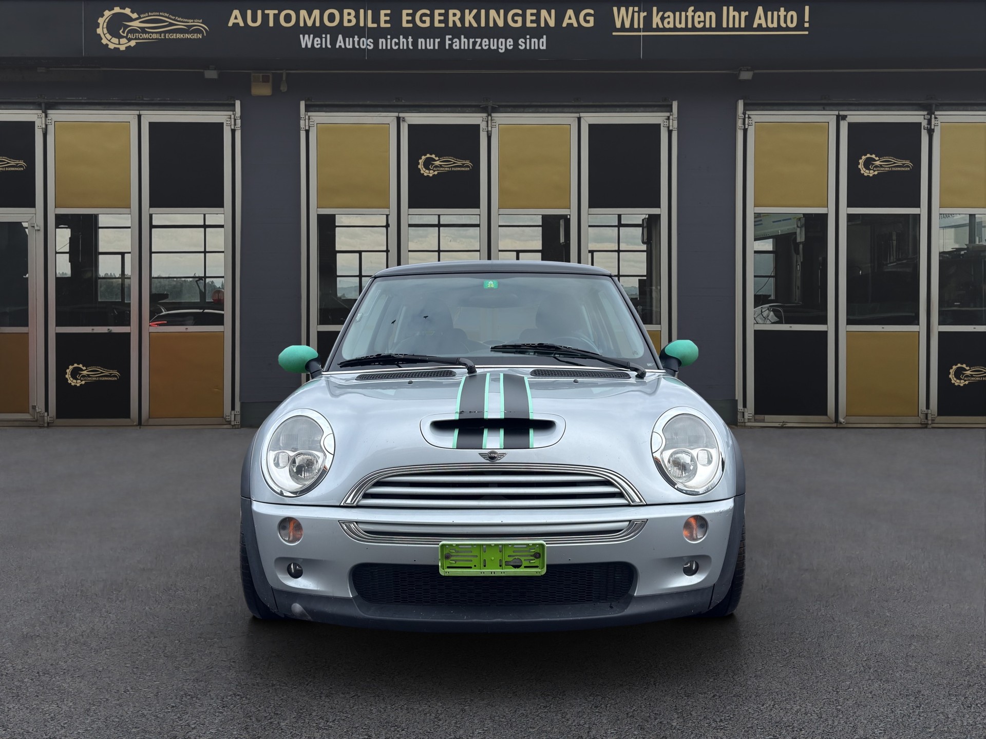 MINI Mini Cooper S-showroom-element-1