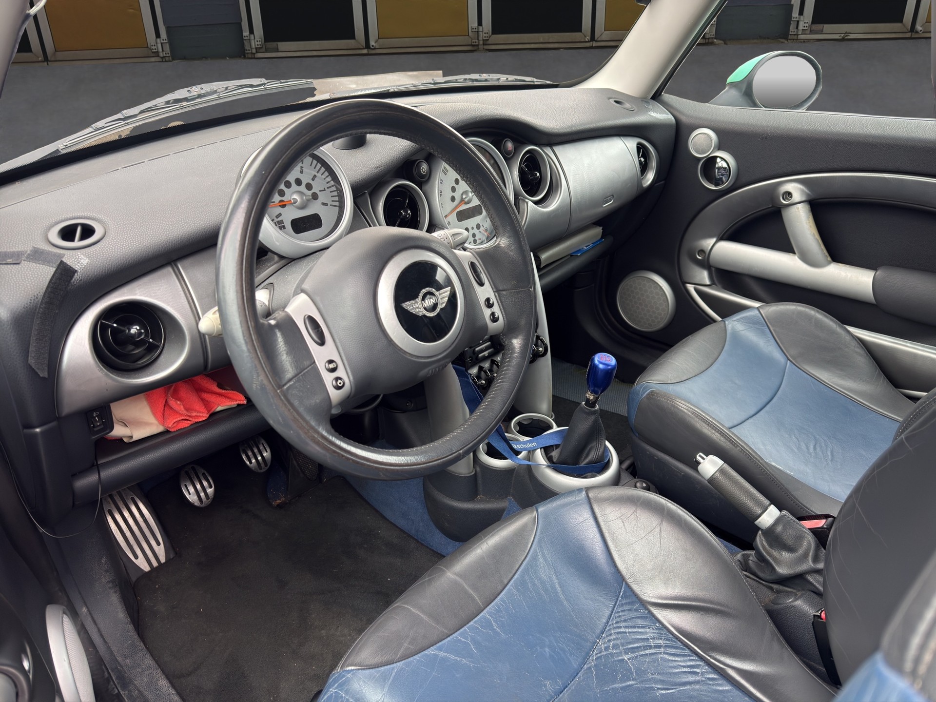 MINI Mini Cooper S-image-8