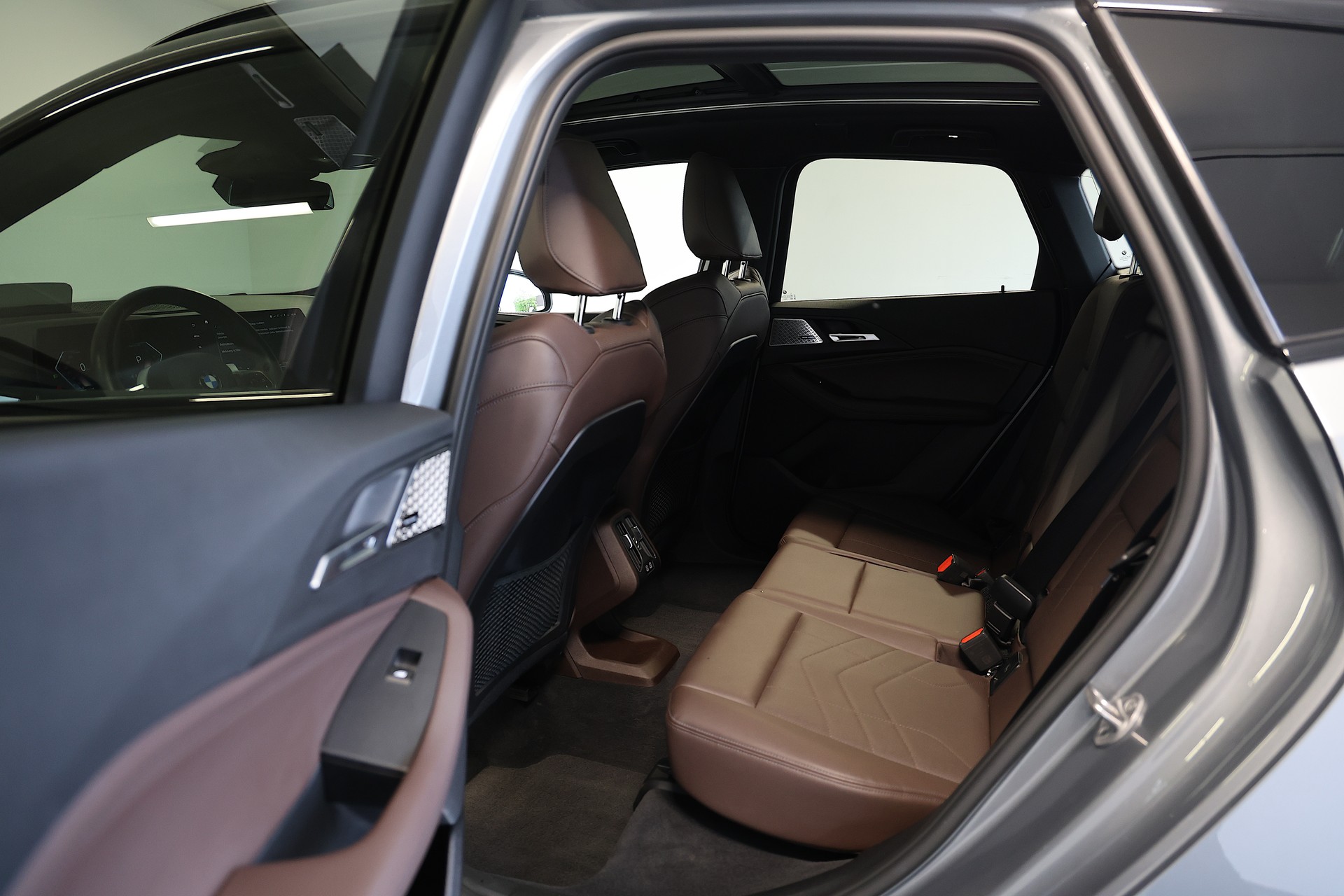 BMW 218d Active Tourer M Sport DKG-image-16