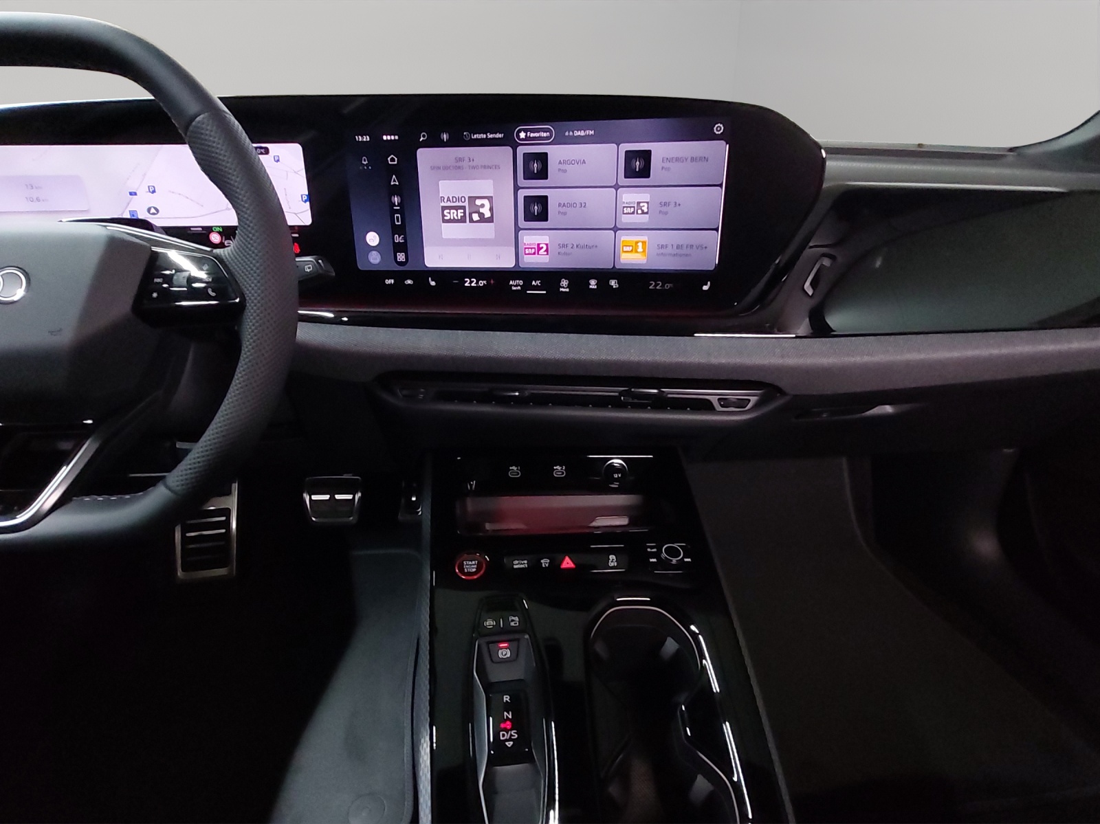 AUDI A5 Avant e-hybrid quattro Attraction 220 kW S tronic-image-7