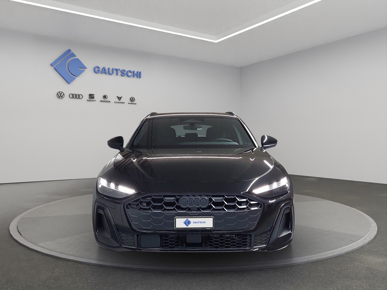 AUDI A5 Avant e-hybrid quattro Attraction 220 kW S tronic-image-3