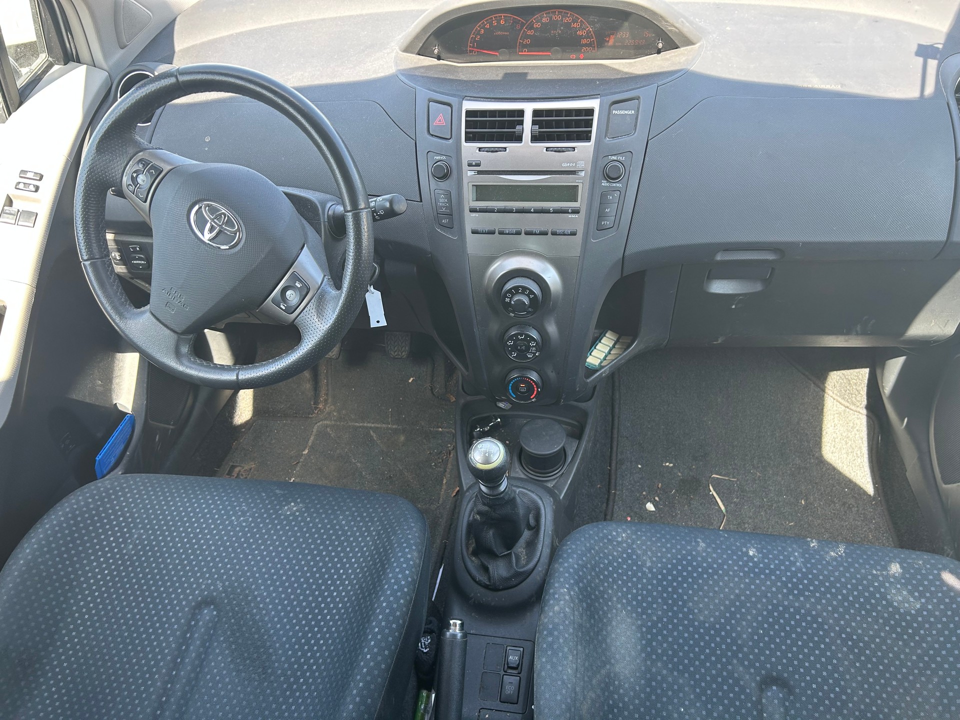 TOYOTA Limousine 1.3-image-11