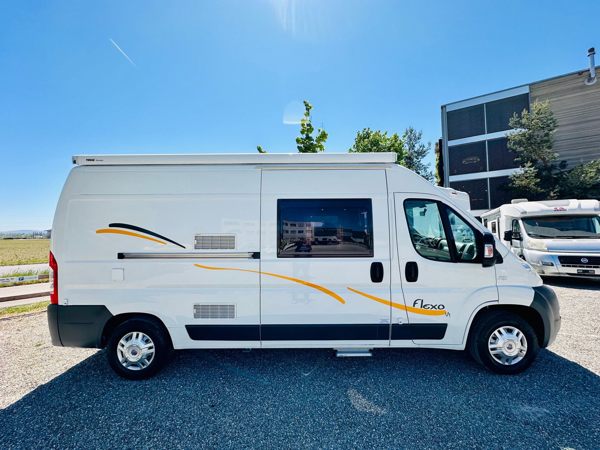FIAT 2.3JTD 120PS ADRIA Sun Living ***TOP GEPFLEGT-AB MFK***-showroom-element-1