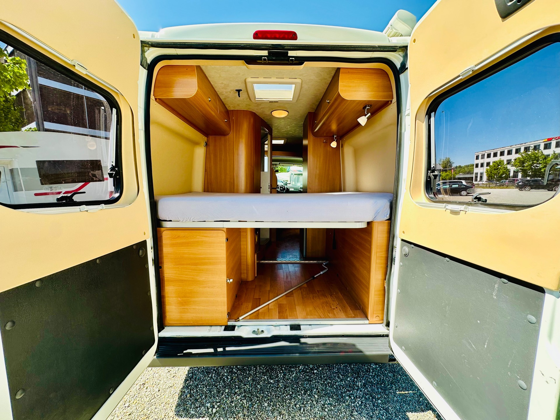 FIAT 2.3JTD 120PS ADRIA Sun Living ***TOP GEPFLEGT-AB MFK***-image-8