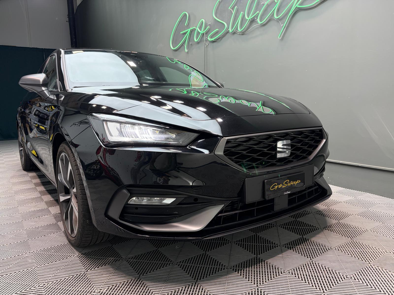 SEAT Leon 1.5 eTSI mHEV DSG FR-image-1