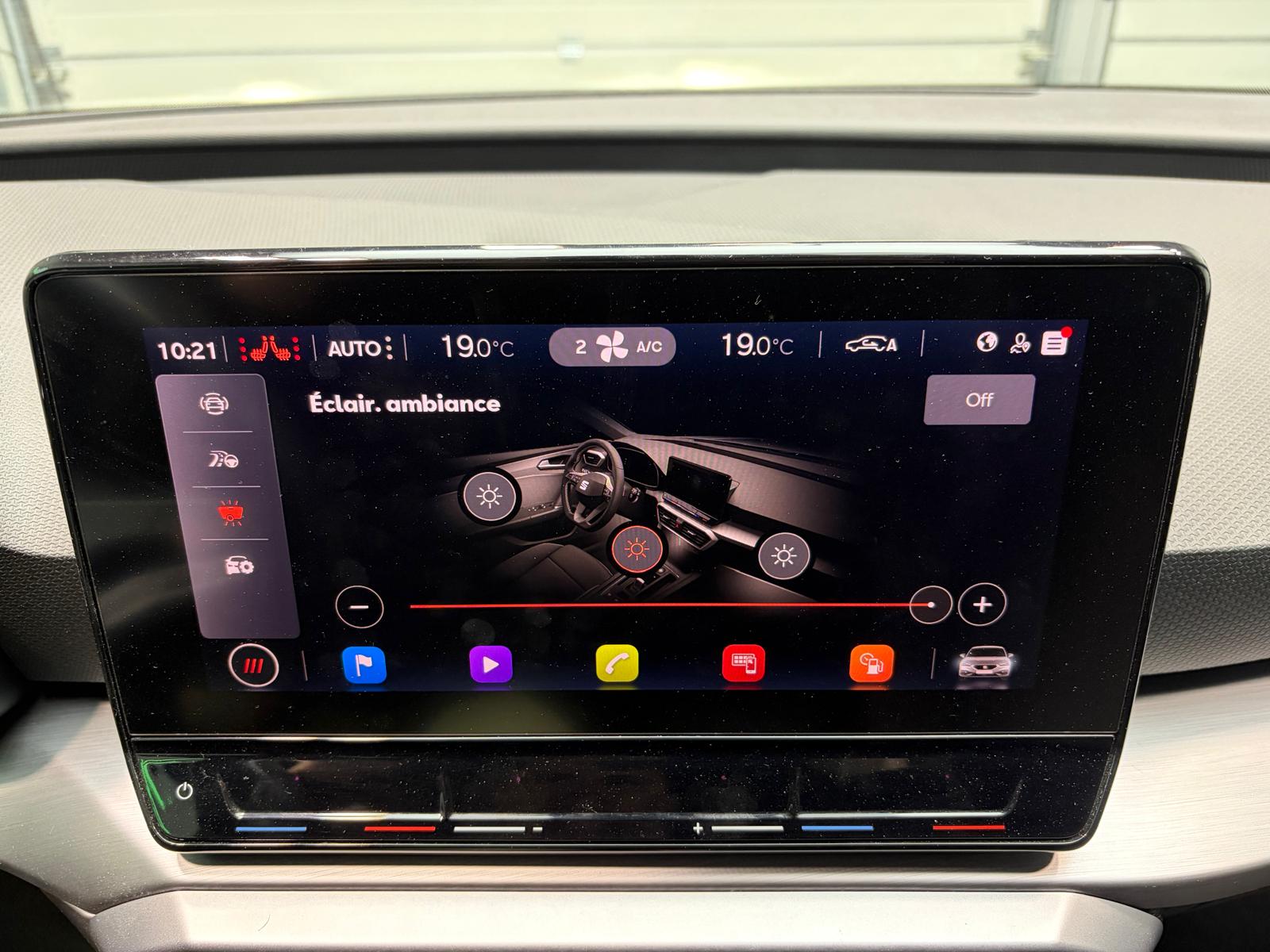 SEAT Leon 1.5 eTSI mHEV DSG FR-image-23