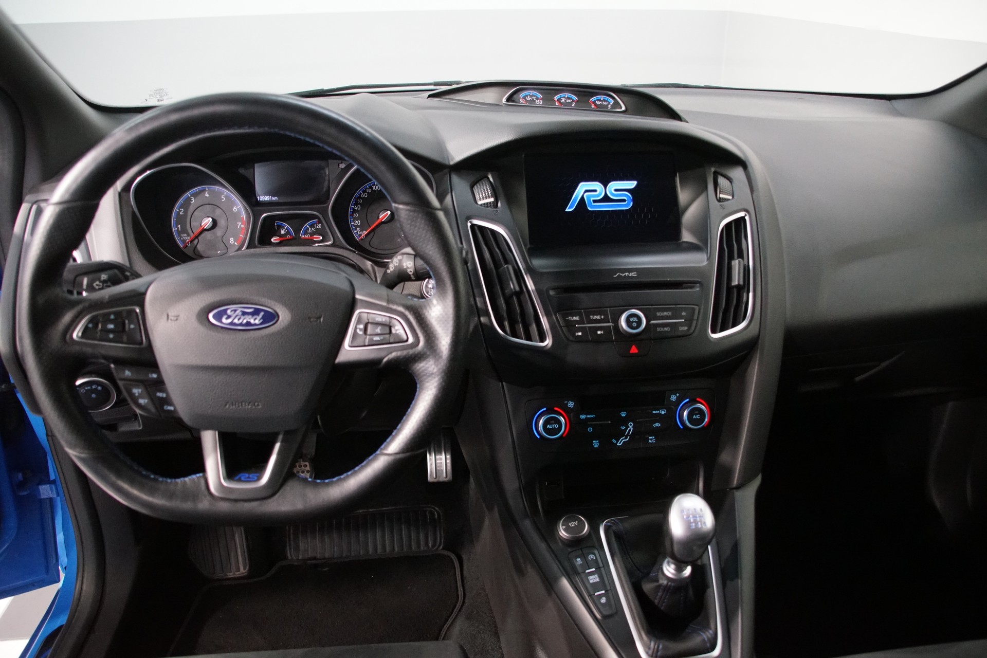 FORD Focus 2.3 EcoBoost RS AWD-image-16