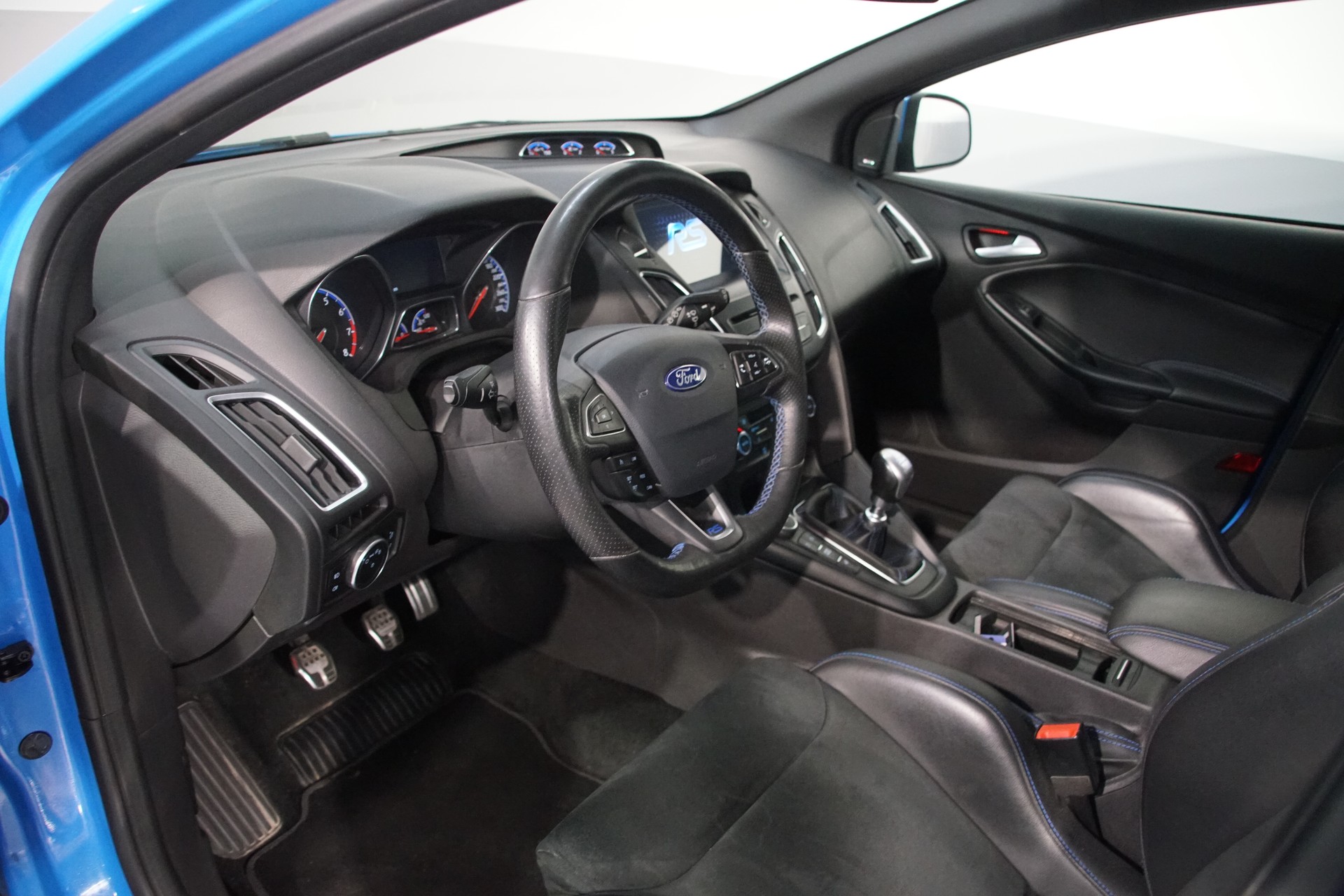 FORD Focus 2.3 EcoBoost RS AWD-image-12