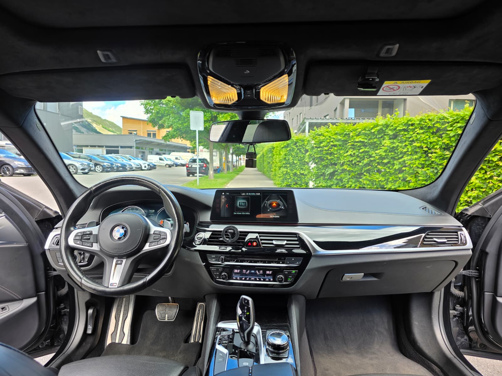 BMW M550d xDrive Steptronic-image-9