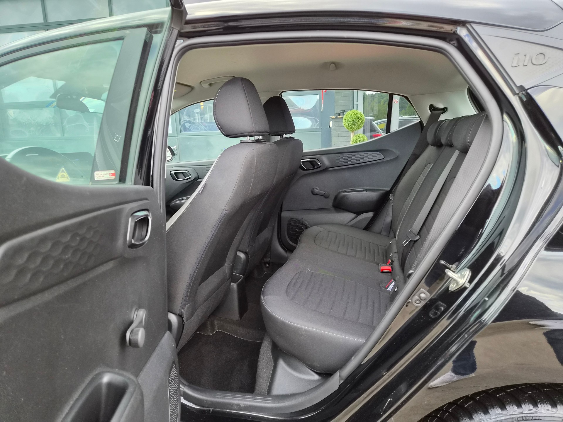 HYUNDAI i10 1.0 Origo Automat-image-13