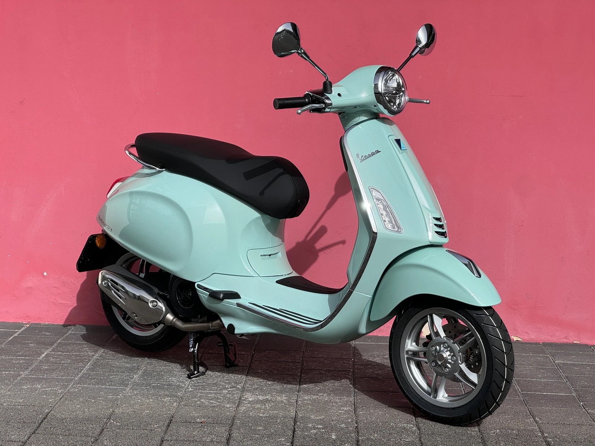 PIAGGIO Vespa 125 Primavera-showroom-element-1