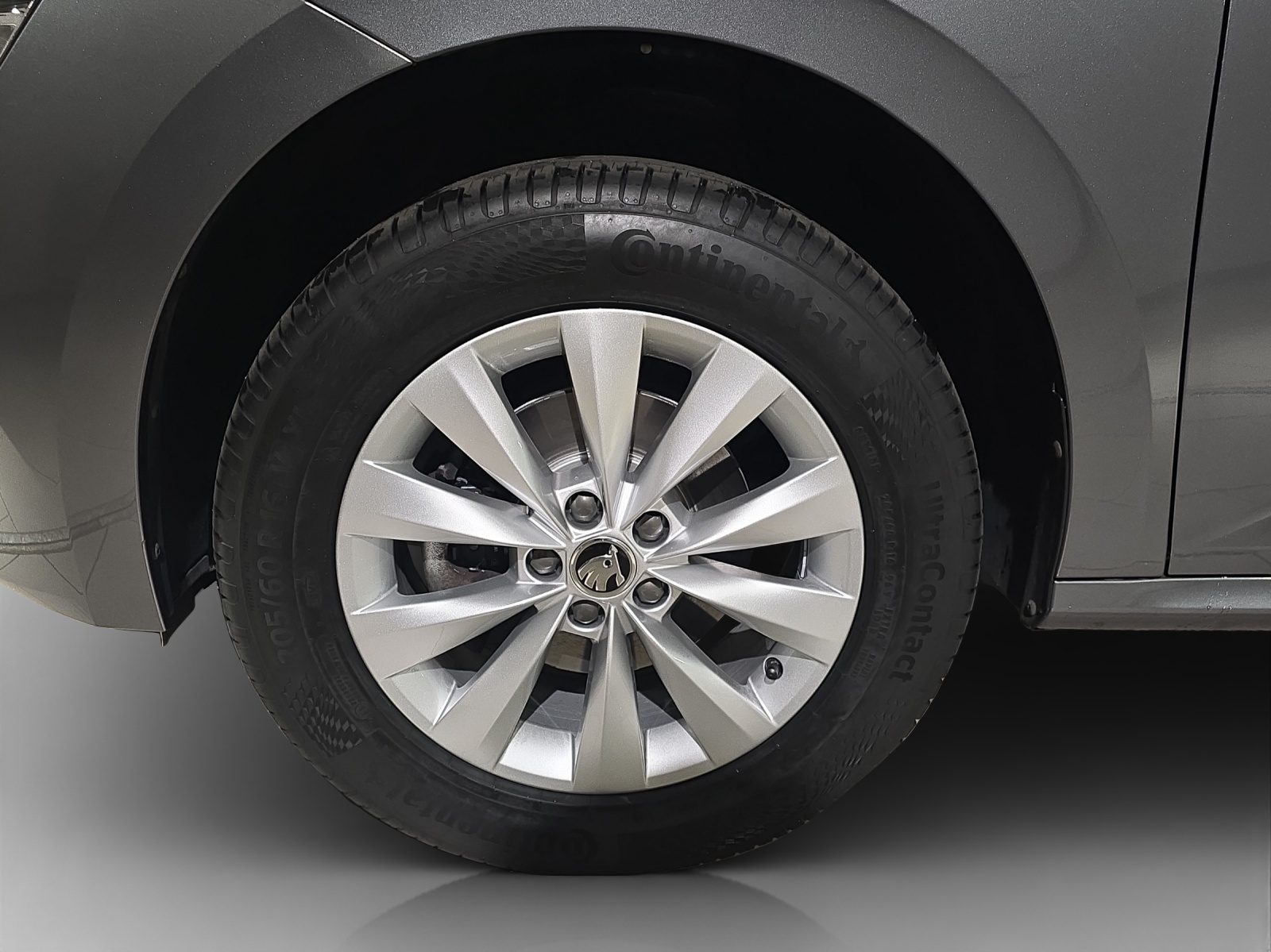 SKODA Kamiq 1.0 TSI Ambition DSG-image-15