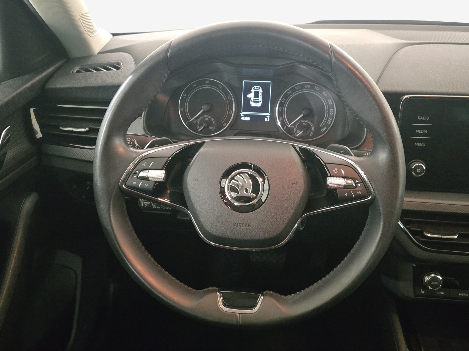 SKODA Kamiq 1.0 TSI Ambition DSG-image-9
