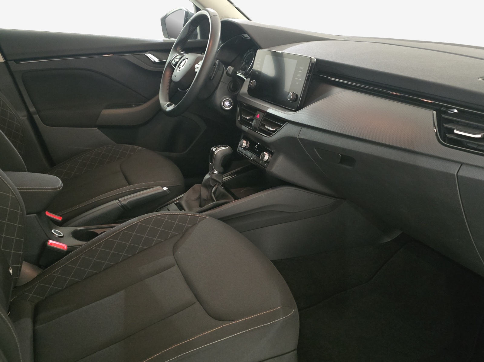SKODA Kamiq 1.0 TSI Ambition DSG-image-14