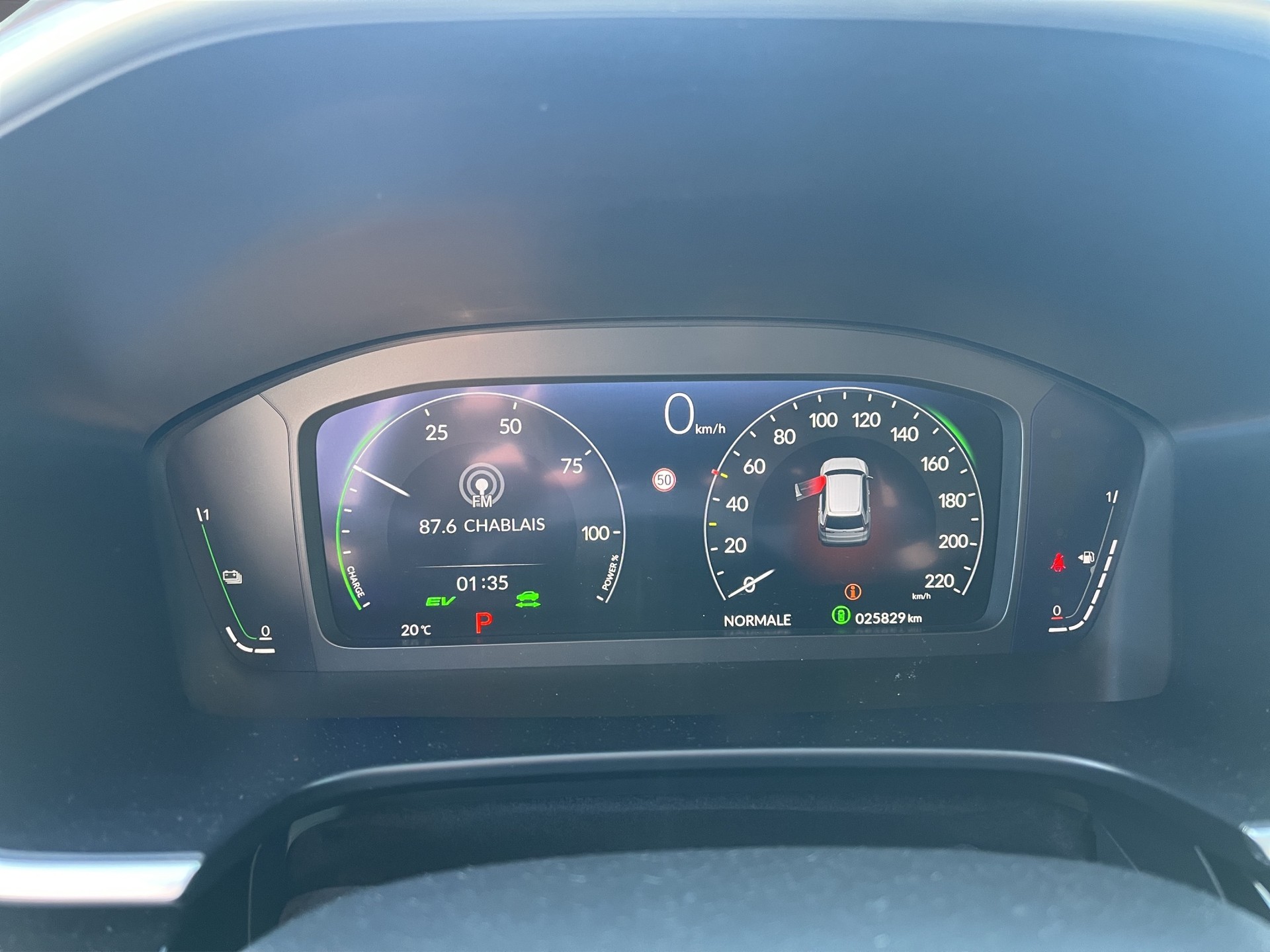 HONDA CR-V 2.0 i-MMD Advance 4WD-image-9